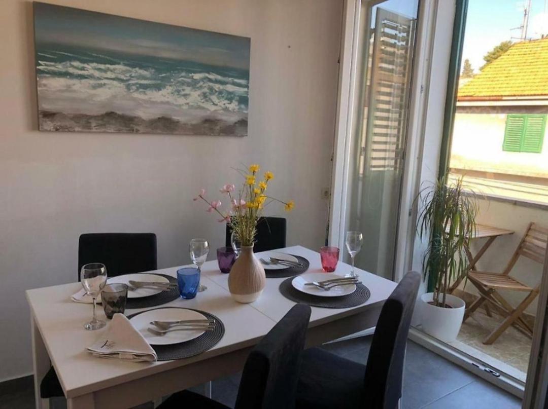 Cozy Apartment Solis-City Center Split Exterior photo