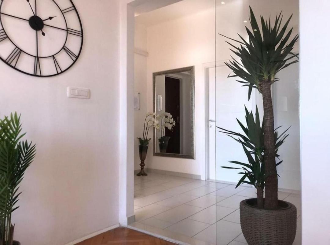Cozy Apartment Solis-City Center Split Exterior photo